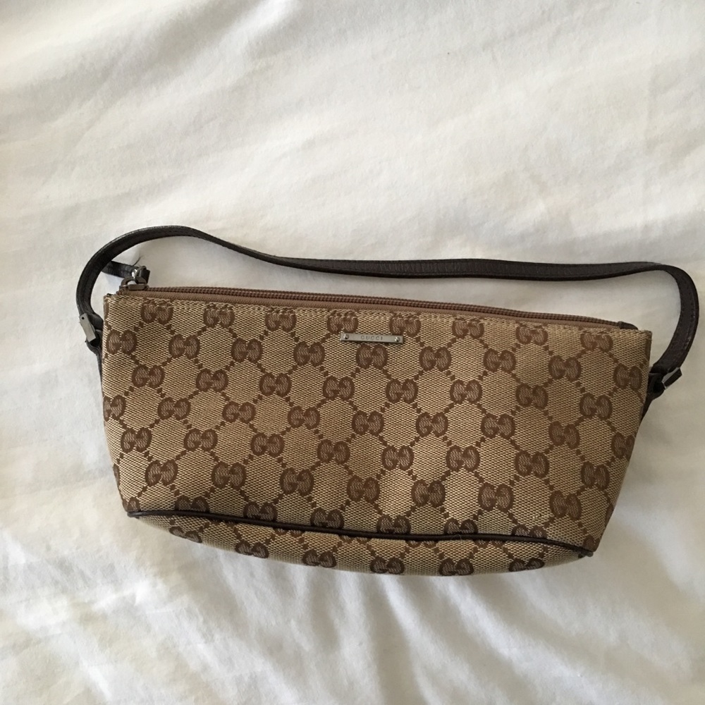 100 % authentic Gucci satchel